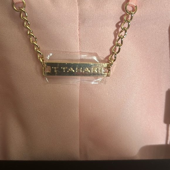 Tahari Light Pink Single-Breasted Jacket - Size 14
NEW WITH TAGS - Picture 11 of 12